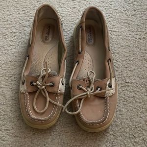 Sperry top slider boat shoes